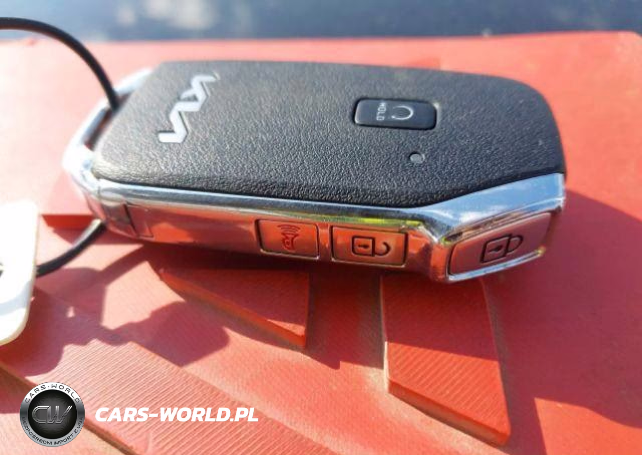 2025 Kia Seltos S VIN:KNDEUCAA9S7761042 - 12