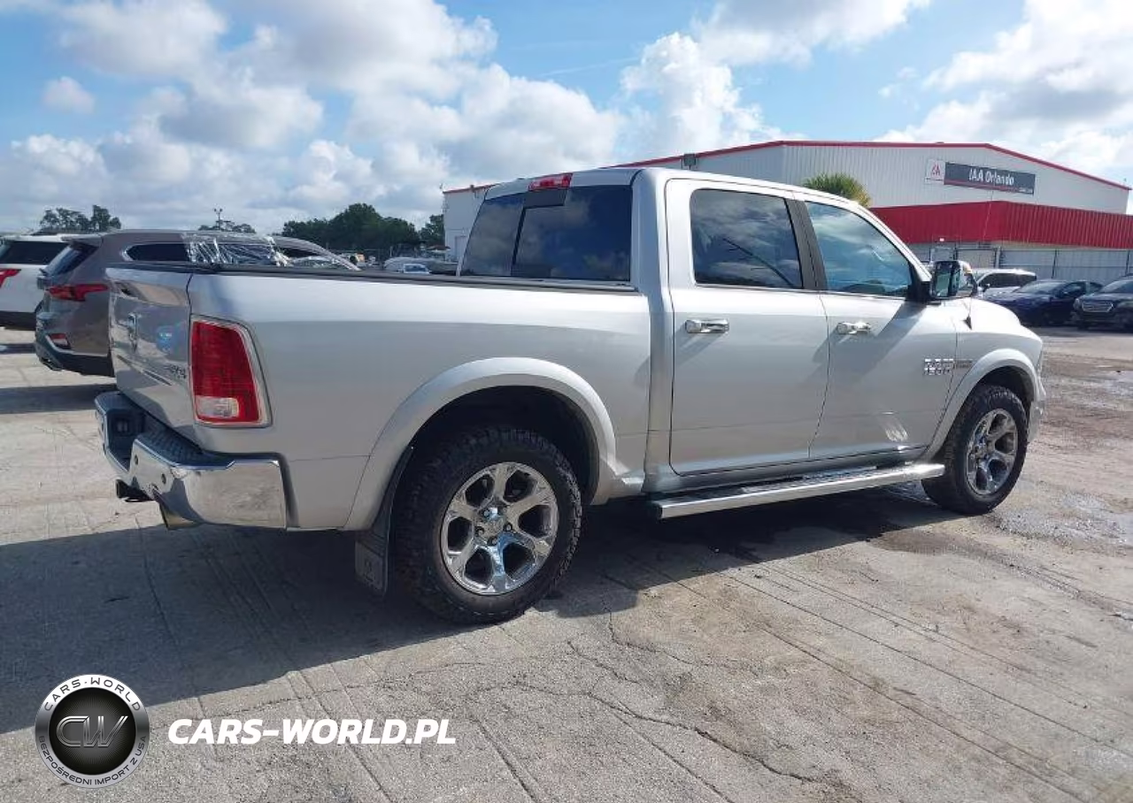 2013 Ram 1500 Laramie VIN:1C6RR7NT9DS504962 - 5