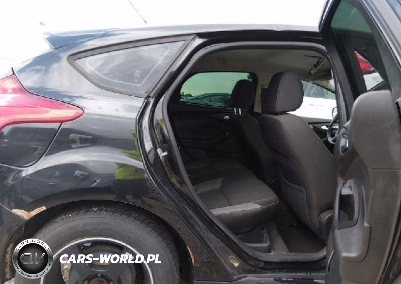 2013 Ford Focus Se VIN:1FADP3K20DL287363 - 9
