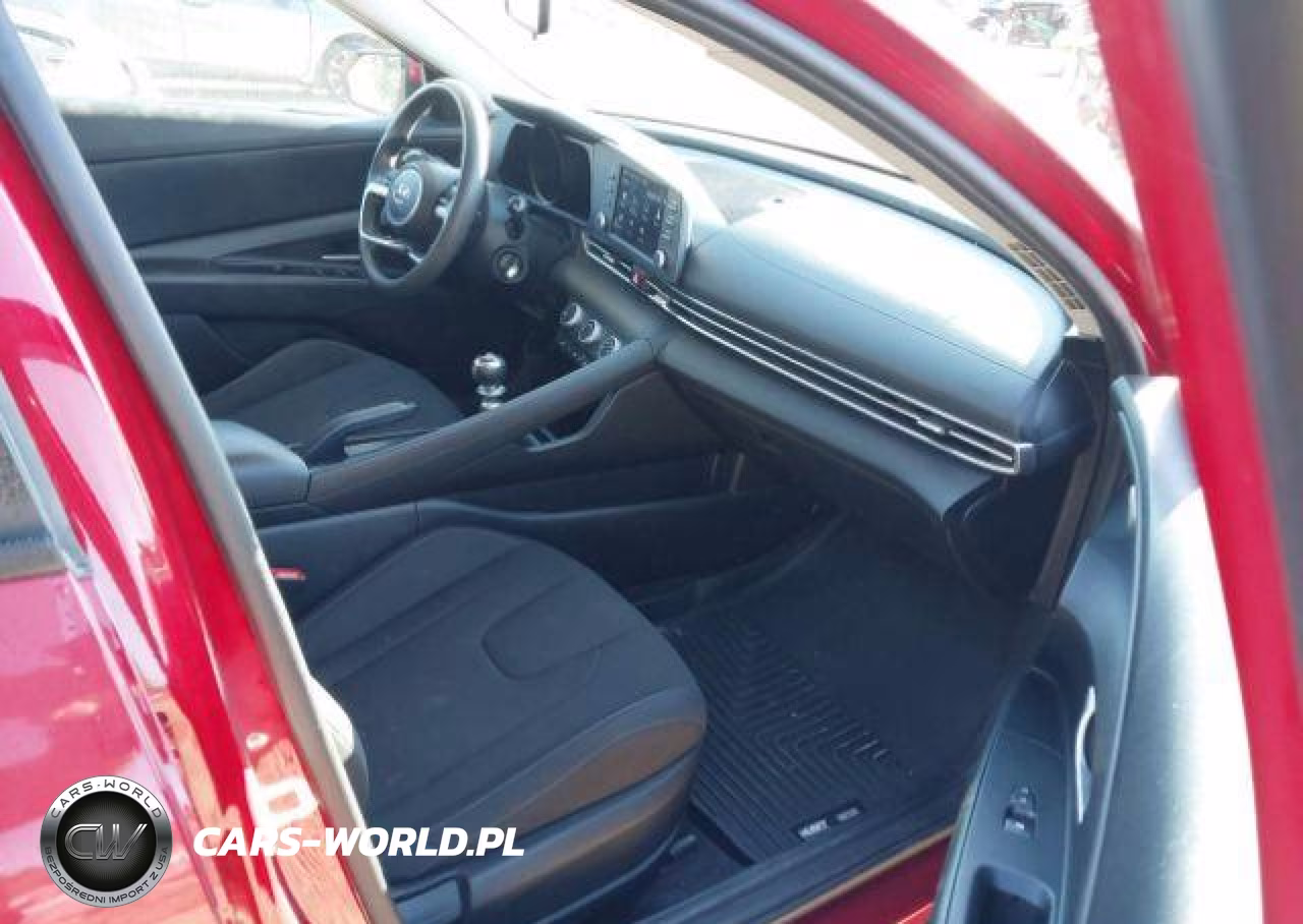 2022 Hyundai Elantra Essential Manual VIN:KMHLM4AG9NU298239 - 6
