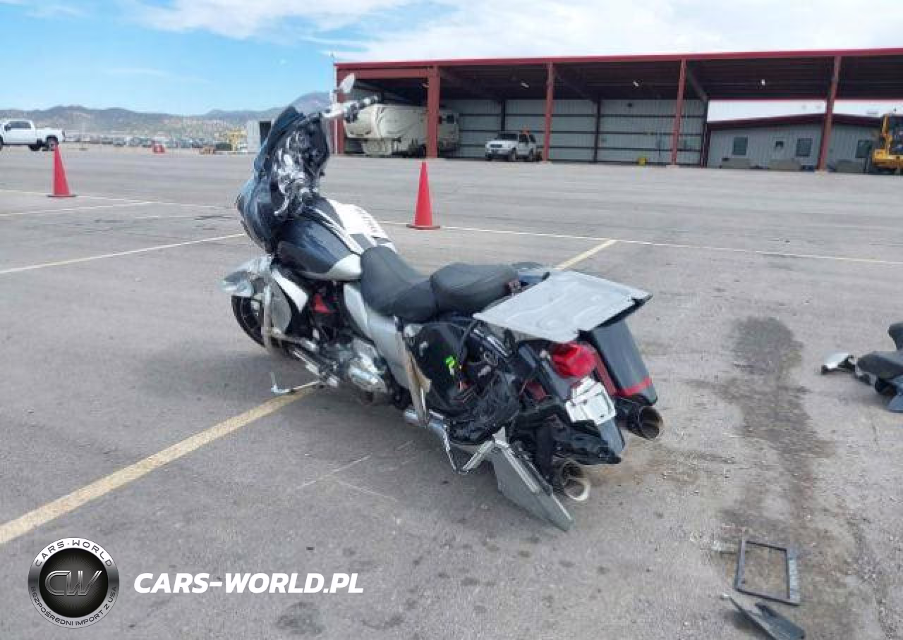 2019 Harley-Davidson Flhxse VIN:5HD1PXLA5KB957476 - 4