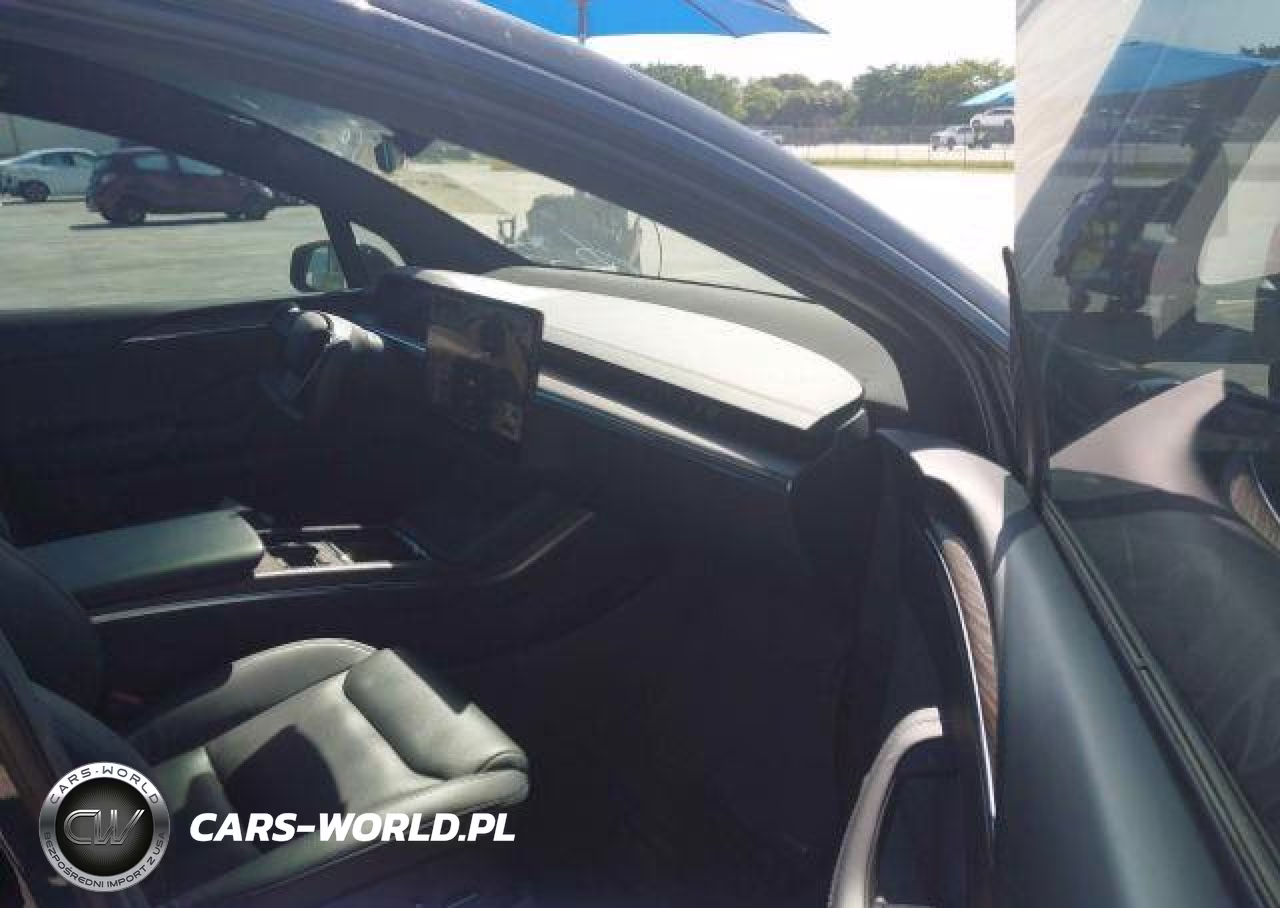 2023 Tesla Model X VIN:7SAXCDE5XPF372929 - 6