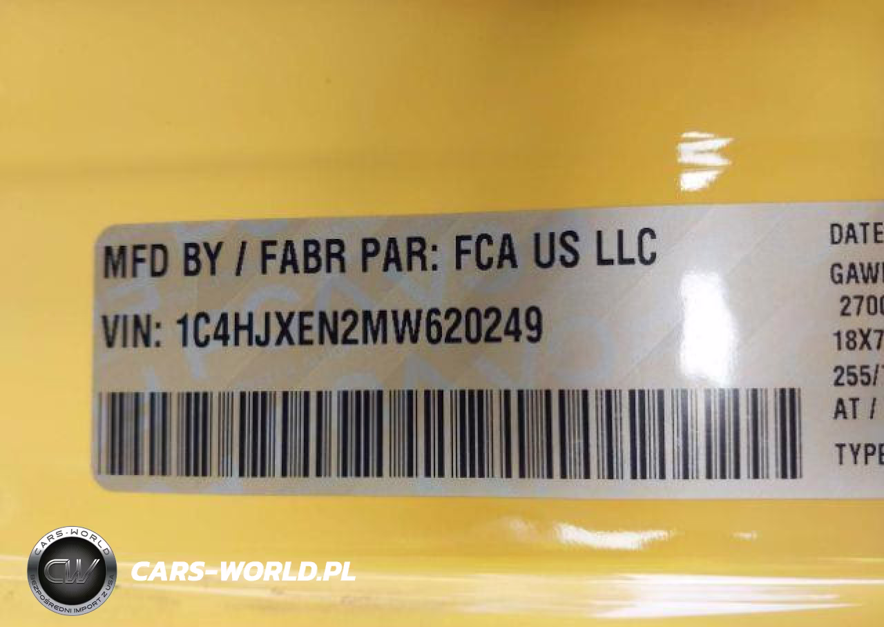 2021 Jeep Wrangler Unlimited Sahara VIN:1C4HJXEN2MW620249 - 10