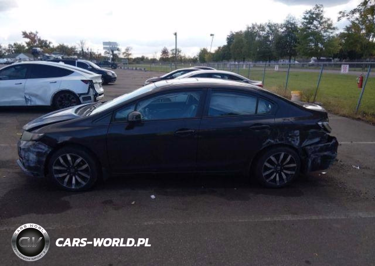 2013 Honda Civic Touring VIN:2HGFB2F71DH018384 - 16