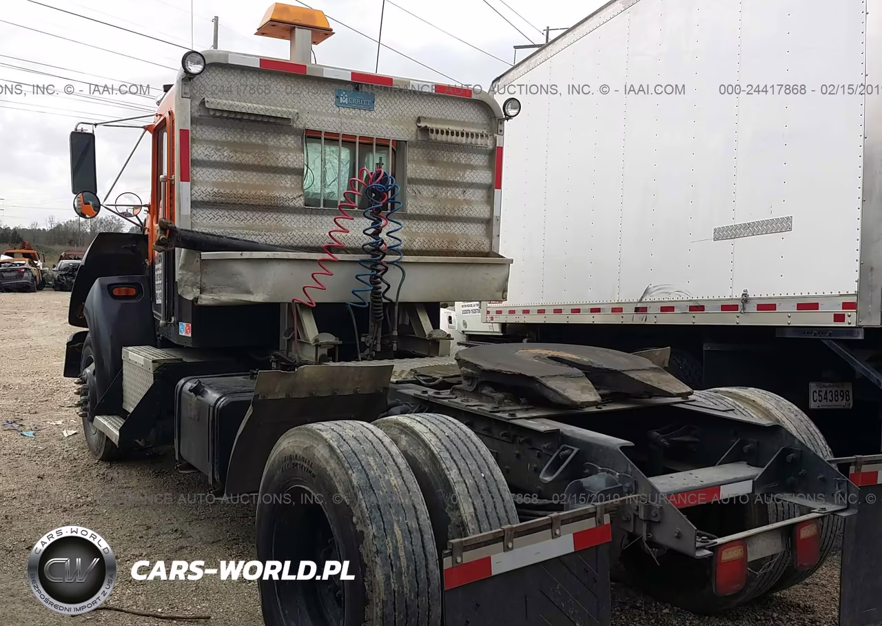 1996 Kenworth Construction T300 VIN:2XKMA78X7TM682153 - 3