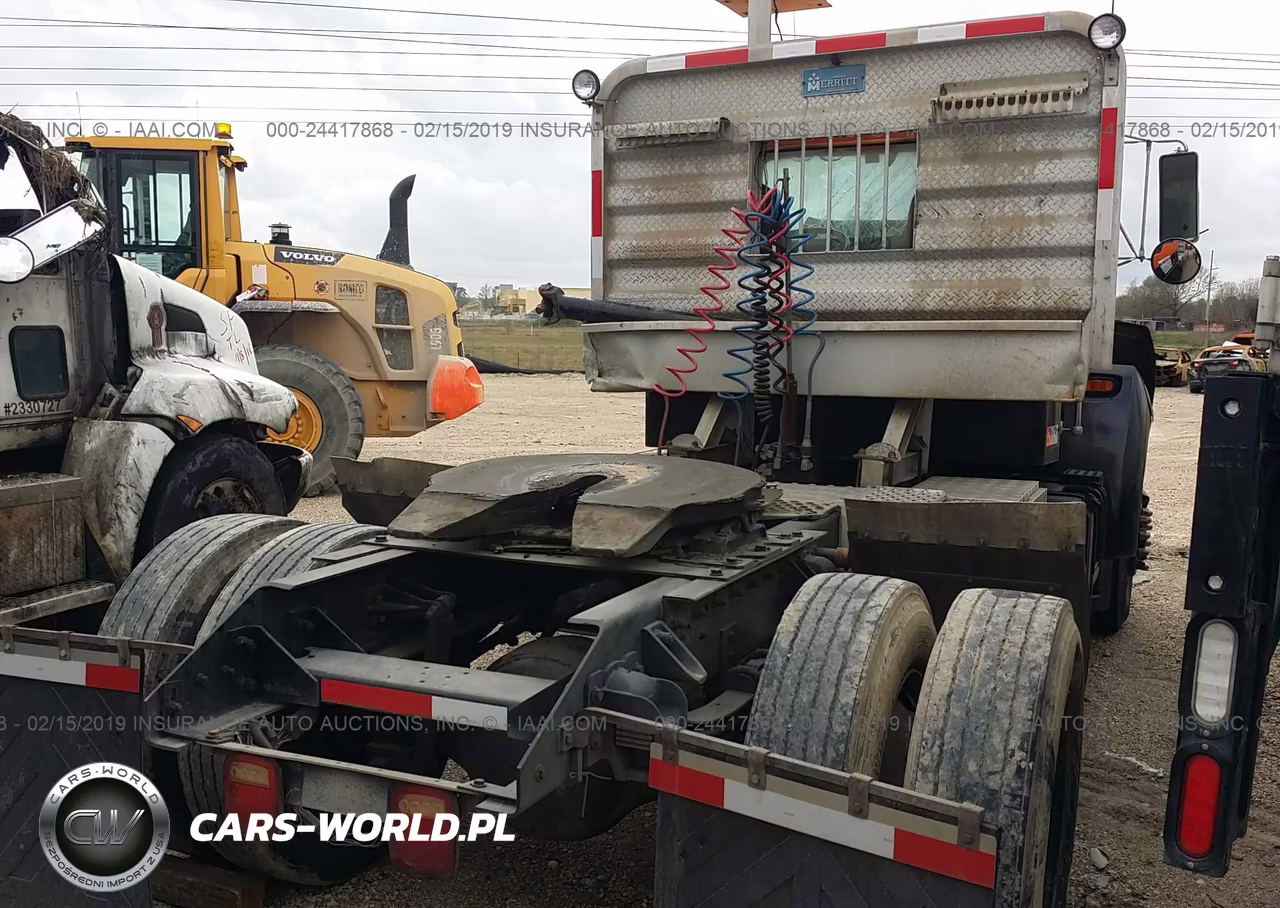 1996 Kenworth Construction T300 VIN:2XKMA78X7TM682153 - 4