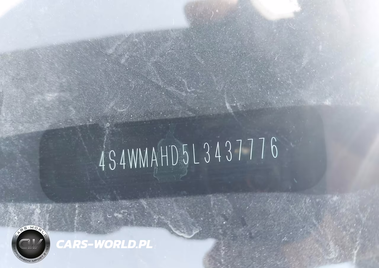 2020 Subaru Ascent Premium VIN:4S4WMAHD5L3437776 - 9