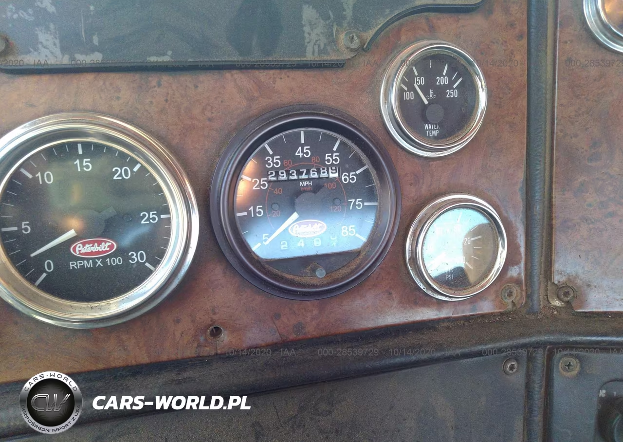 2001 Peterbilt 379 VIN:1XP5DU9X01D565228 - 6