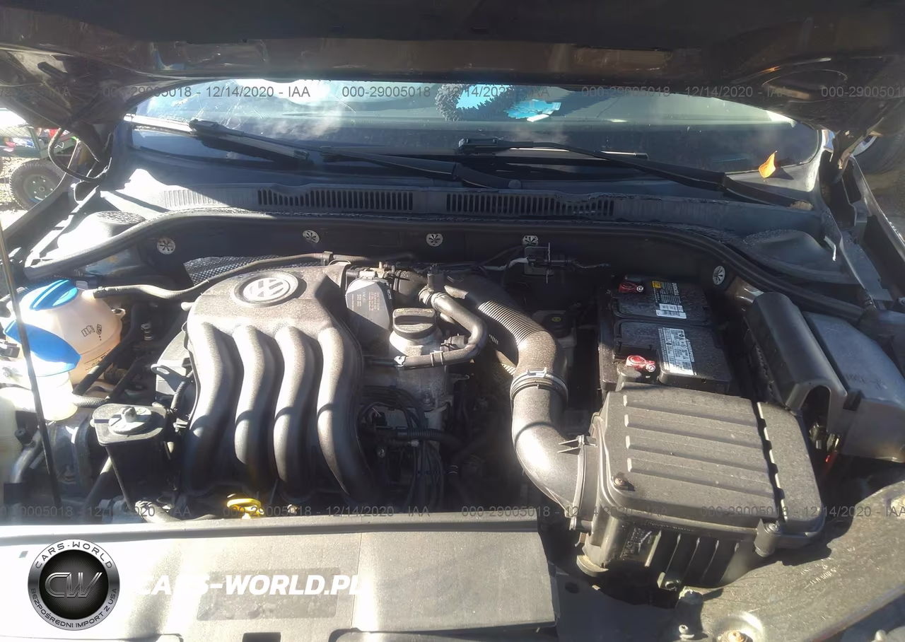2014 Volkswagen Jetta 2.0L S VIN:3VW2K7AJ7EM310683 - 10