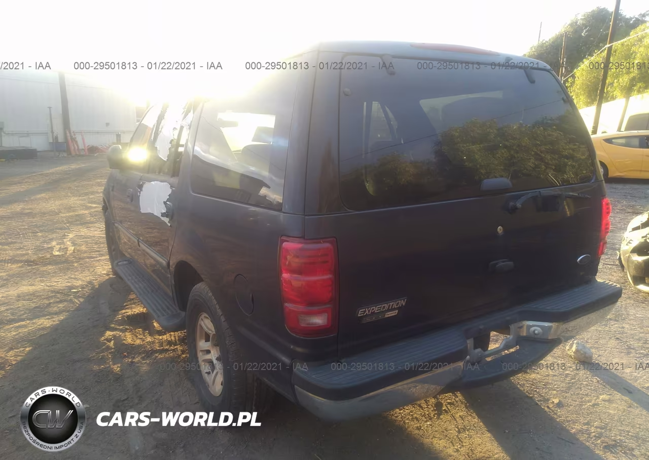 2001 Ford Expedition Xlt VIN:1FMRU15W31LA34704 - 3