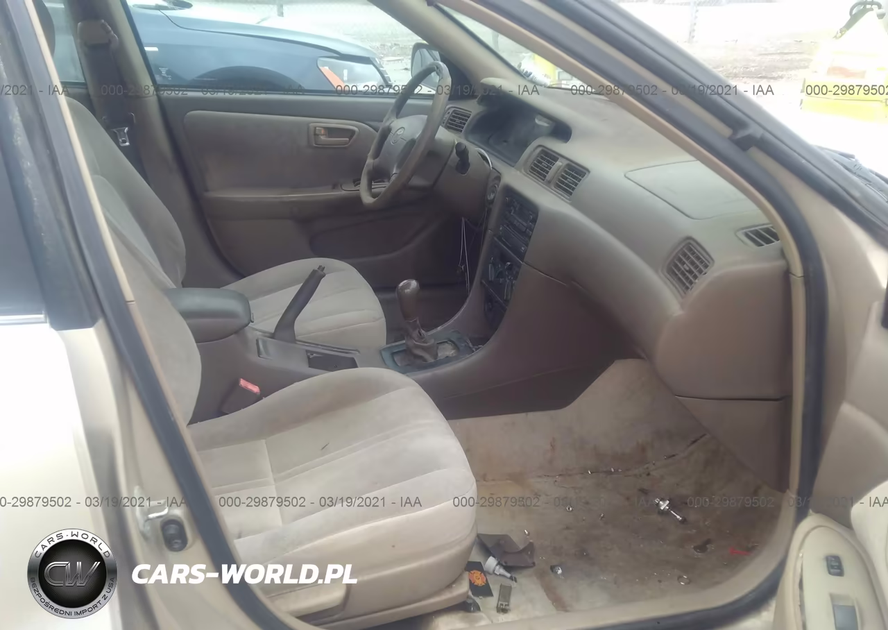 1999 Toyota Camry Ce VIN:4T1BG22K0XU541465 - 5