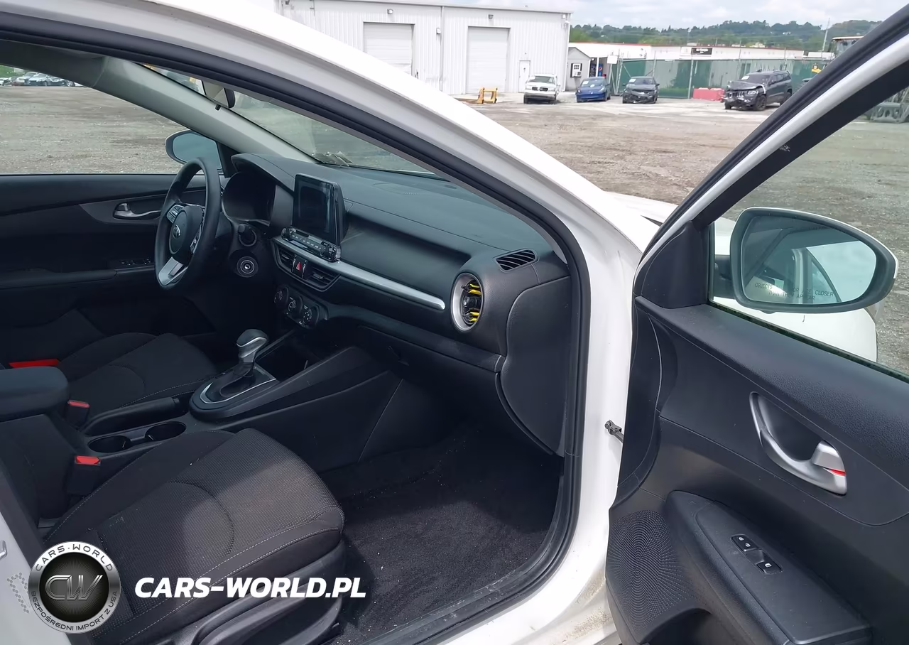 2020 Kia Forte Lxs VIN:3KPF24AD9LE231634 - 5