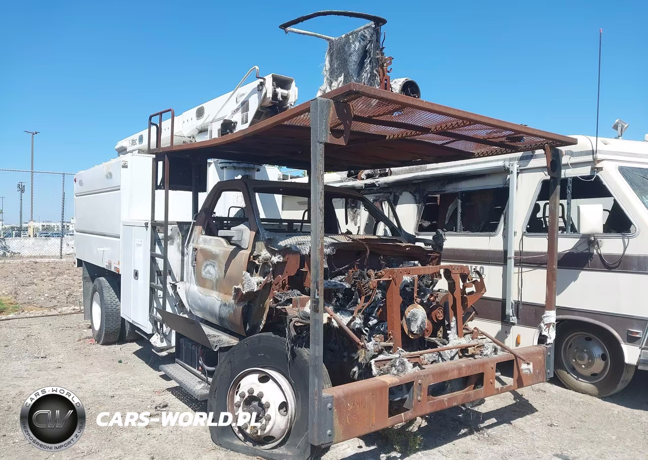 2017 Ford F-750 Diesel