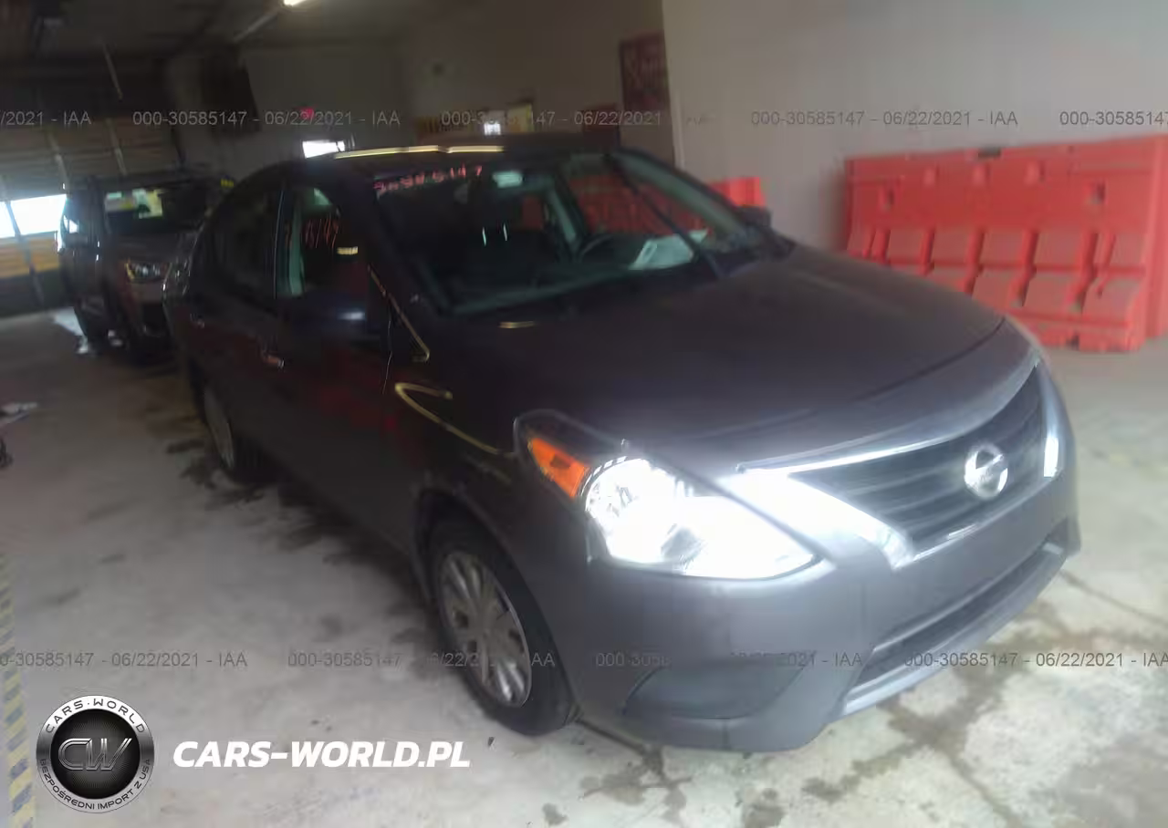 2015 Nissan Versa 1.6 Sv