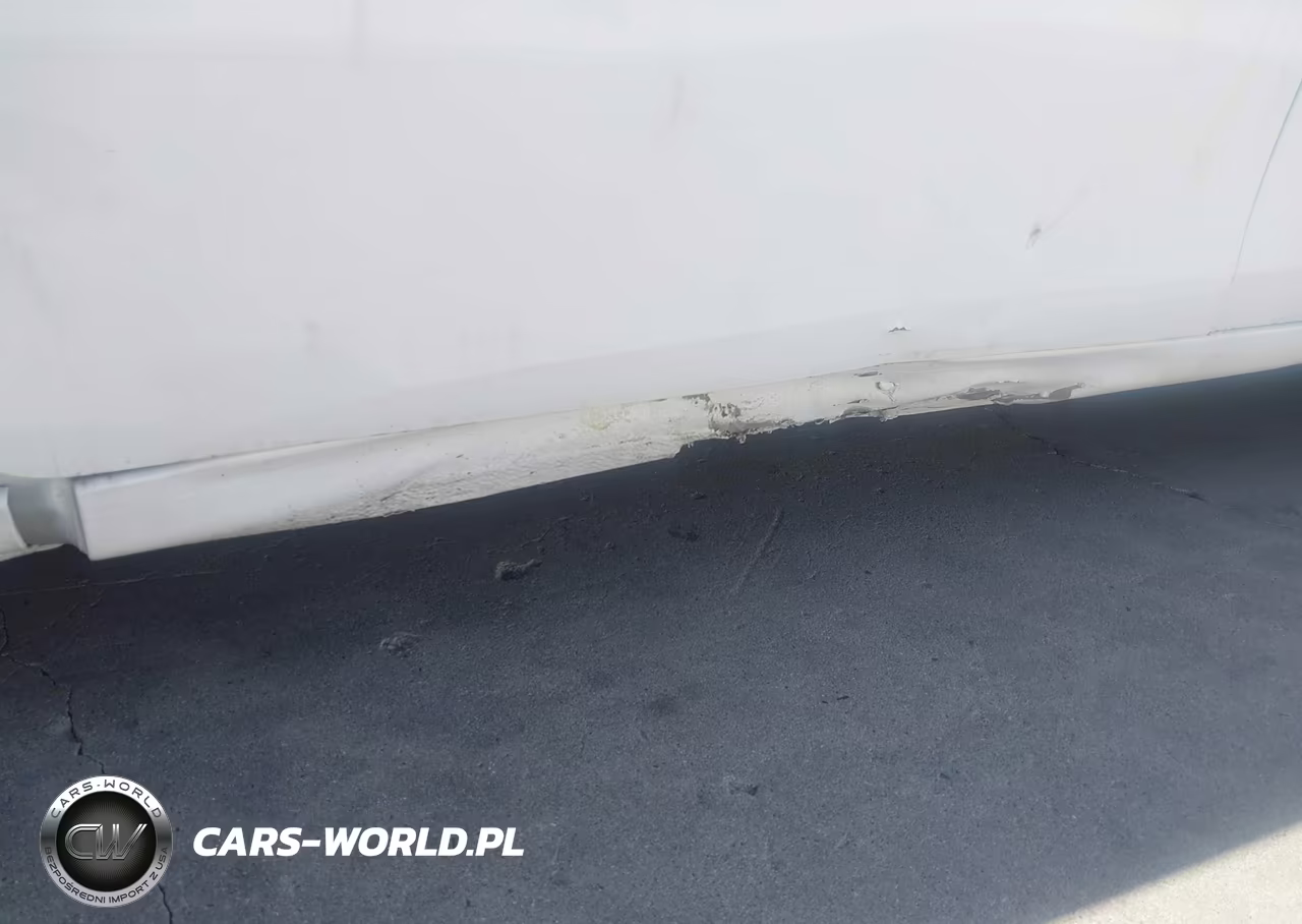 2019 Nissan Sentra S VIN:3N1AB7AP1KY232895 - 17