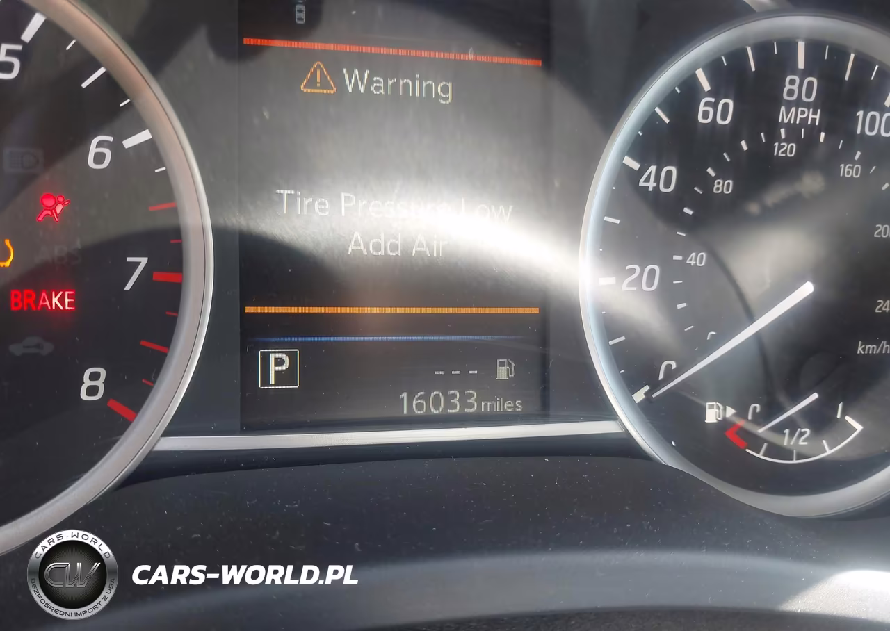 2019 Nissan Sentra S VIN:3N1AB7AP1KY232895 - 7