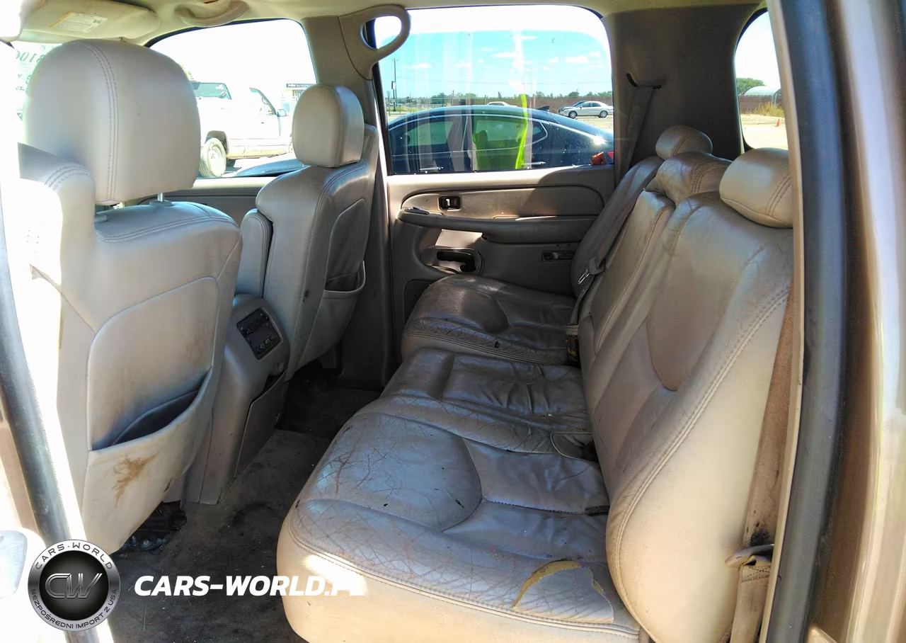 2004 Chevrolet Suburban 1500 Ls VIN:1GNEC16Z04J246093 - 8