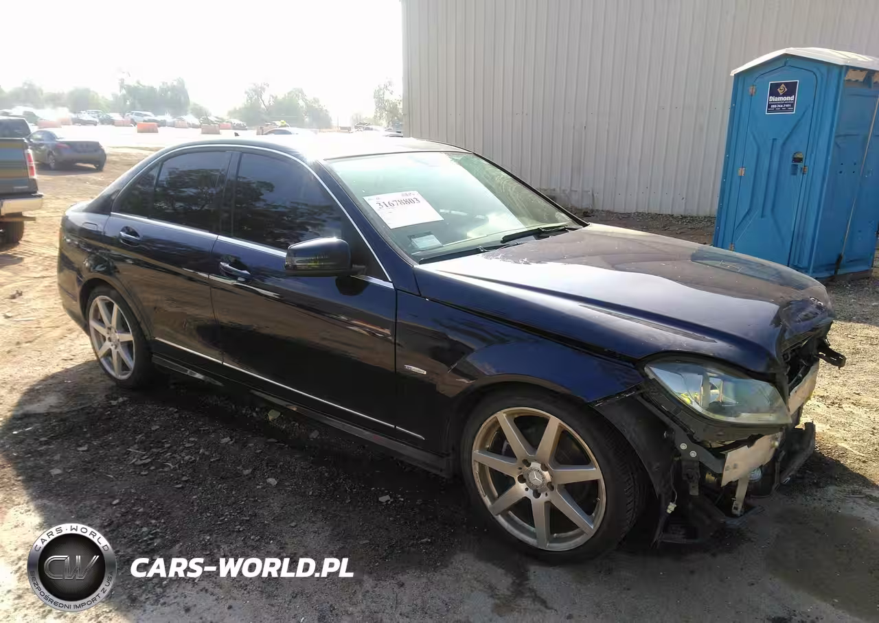 2012 Mercedes-Benz C 250 Sport-Luxury