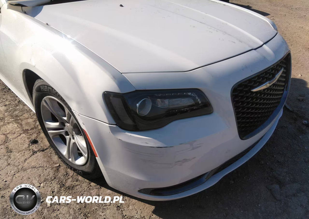 2016 Chrysler 300 300S VIN:2C3CCABG5GH311034 - 6