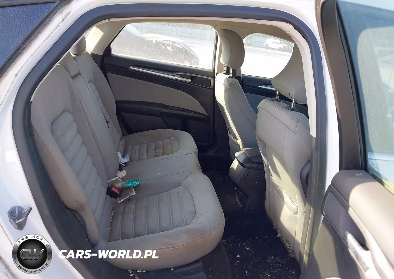 2015 Ford Fusion S VIN:1FA6P0G75F5130298 - 8