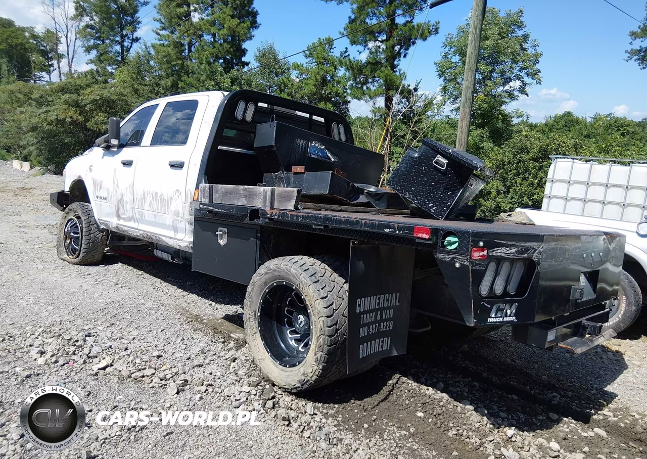 2021 Ram 3500 Chassis Tradesman-Slt-Laramie-Limited VIN:3C7WRTCL0MG673558 - 3