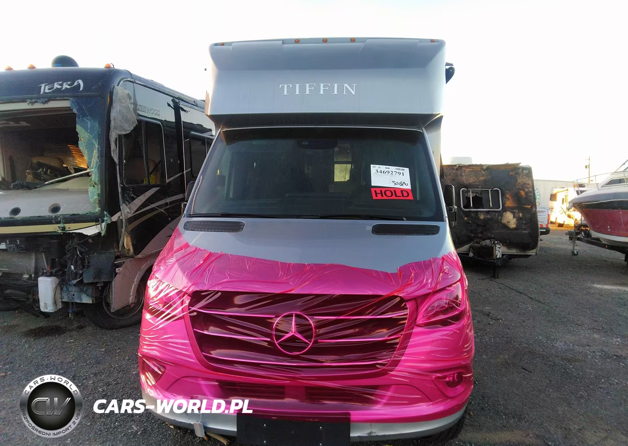 2020 Mercedes-Benz Sprinter 3500Xd Standard Roof V6 VIN:W1X8E33Y4LN110161 - 13