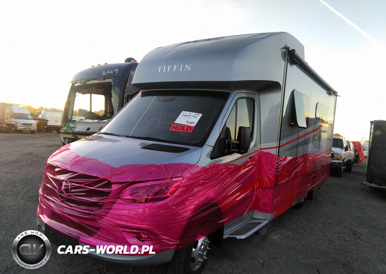 2020 Mercedes-Benz Sprinter 3500Xd Standard Roof V6 VIN:W1X8E33Y4LN110161 - 14