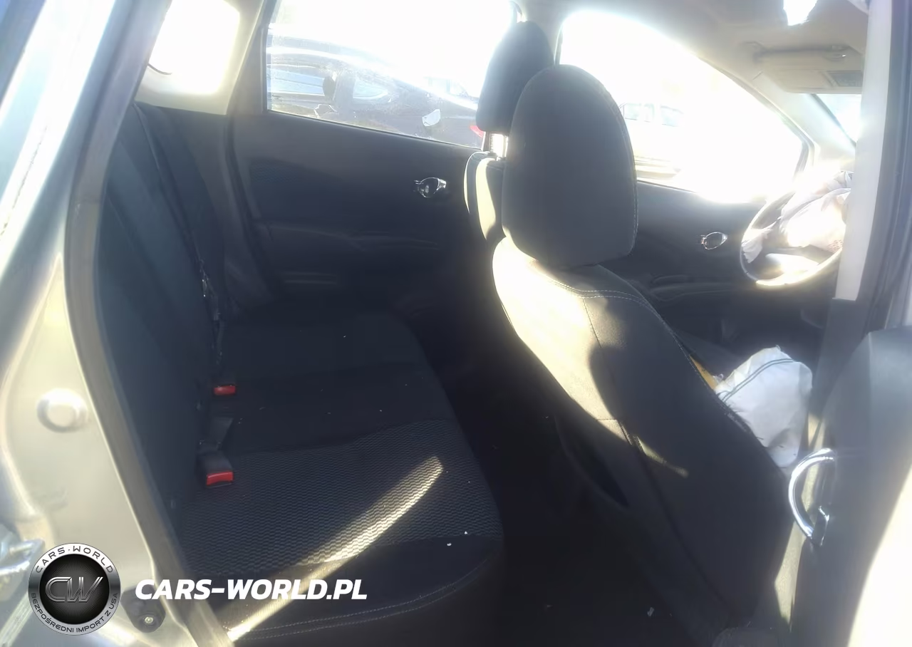 2015 Nissan Versa Note S Plus-Sv-Sr-S (Sr)-Sl VIN:3N1CE2CP5FL373889 - 8