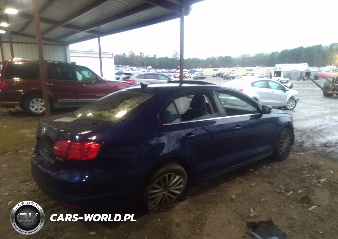 2012 Volkswagen Jetta 2.5L Sel VIN:3VWLP7AJ2CM411455 - 4