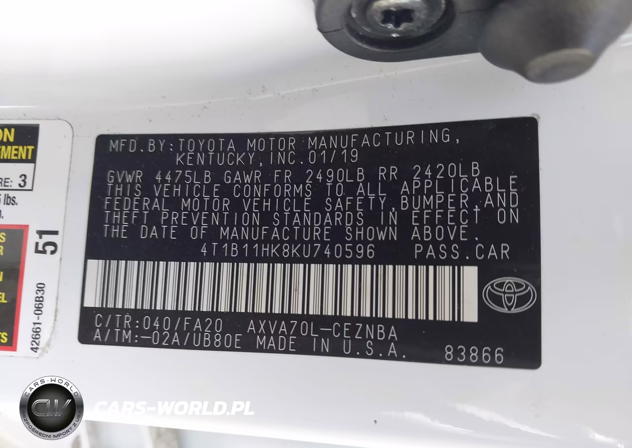 2019 Toyota Camry Le VIN:4T1B11HK8KU740596 - 9