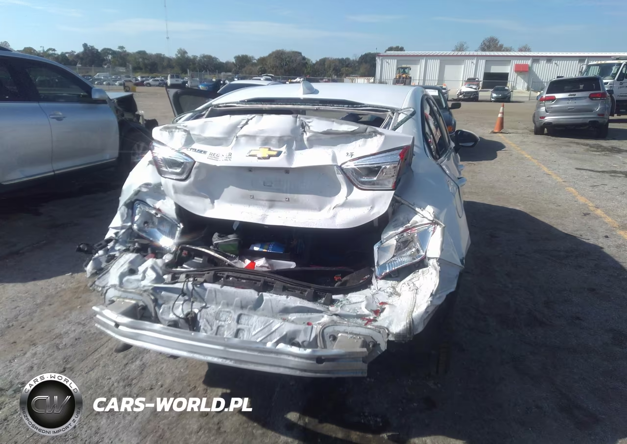 2018 Chevrolet Cruze Lt Auto VIN:1G1BE5SM9J7151895 - 6