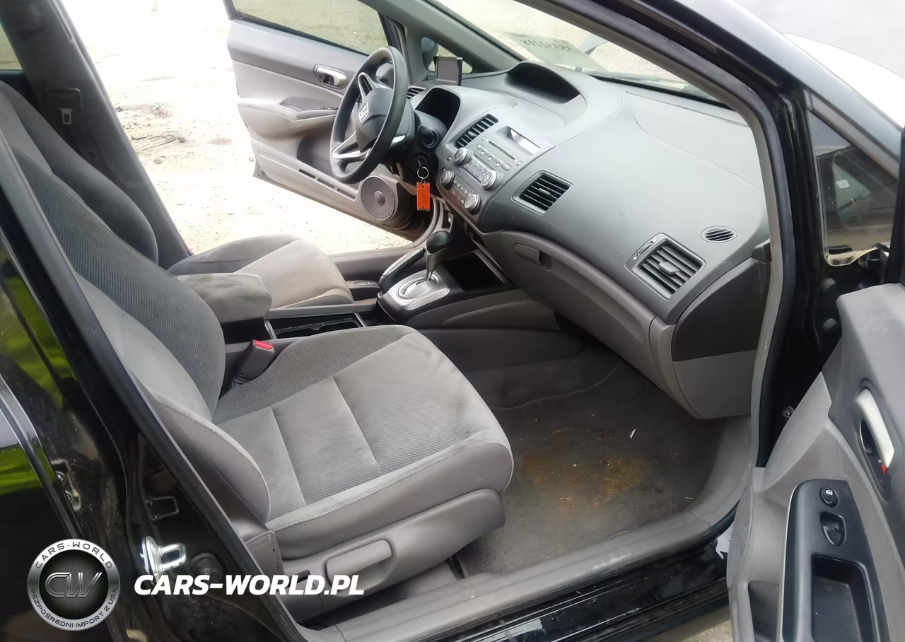 2010 Honda Civic Lx VIN:19XFA1F59AE072663 - 5