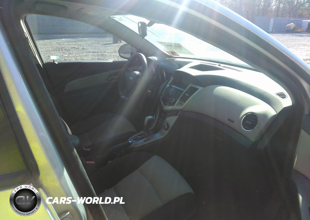 2013 Chevrolet Cruze Ls Auto VIN:1G1PA5SH8D7174528 - 5