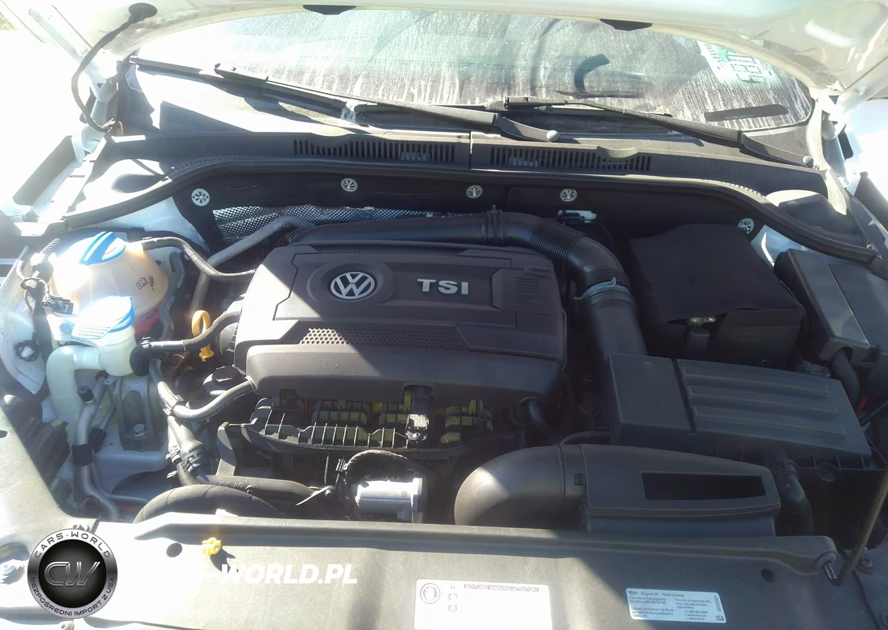 2016 Volkswagen Jetta 1.8T Sport VIN:3VWD17AJ2GM301789 - 10