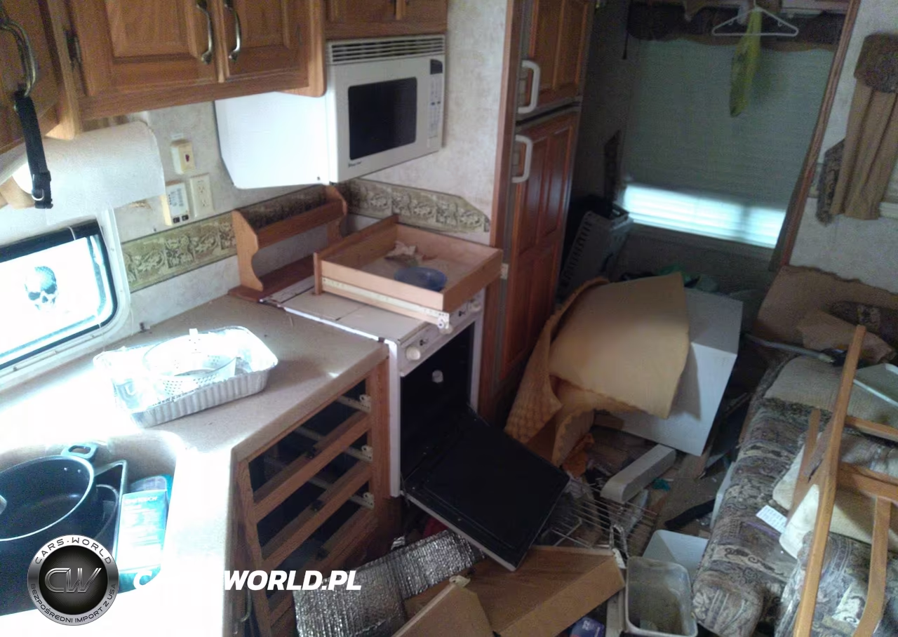2004 Cedar Creek 34Ft VIN:4X4FCRK2X4P189395 - 5