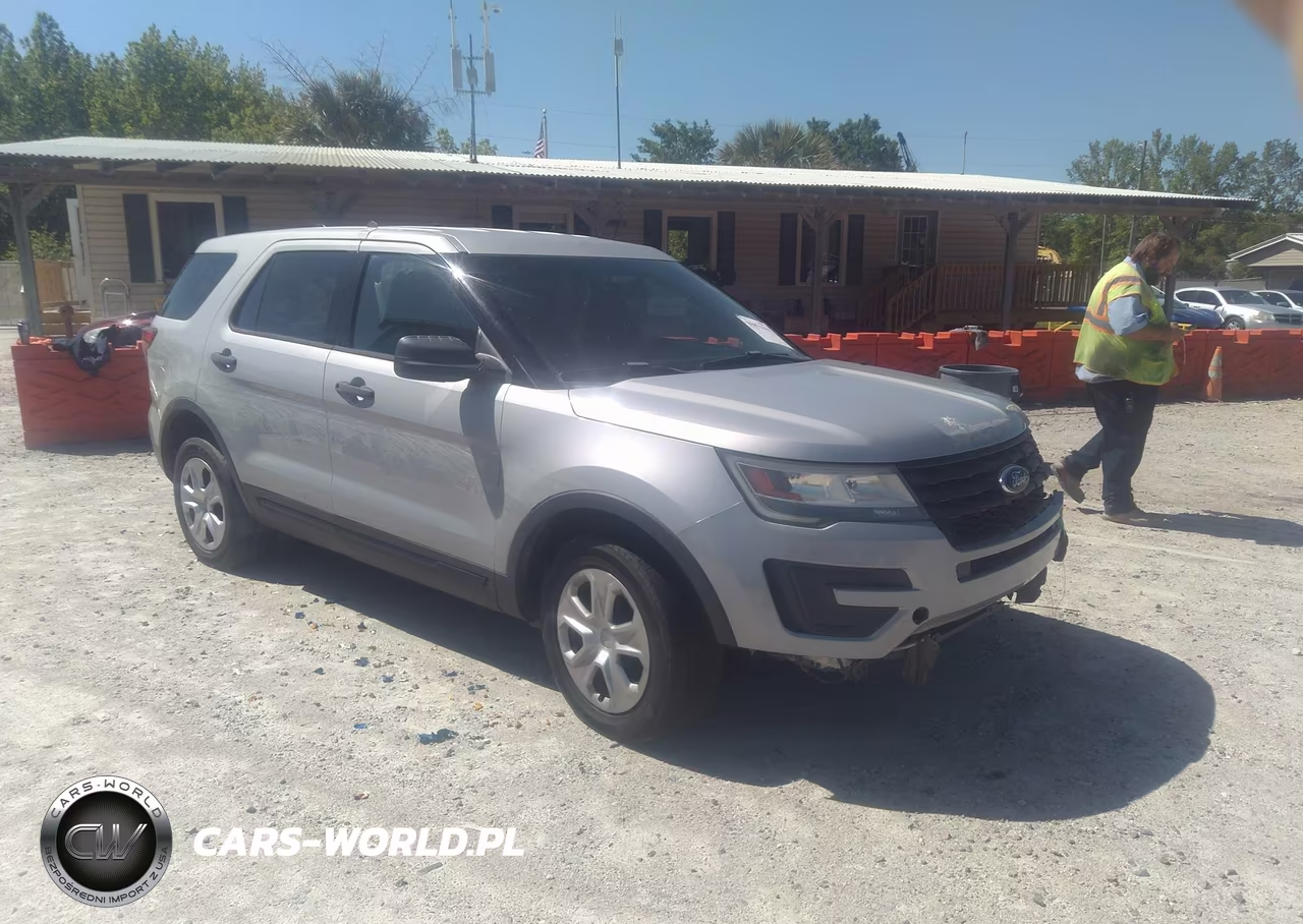 2016 Ford Utility Police Interceptor – zdjęcie 1 z 11