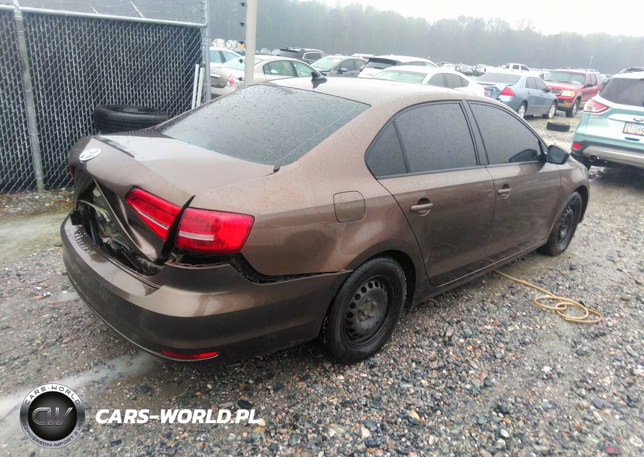 2015 Volkswagen Jetta 2.0L S VIN:3VW2K7AJ4FM296260 - 4