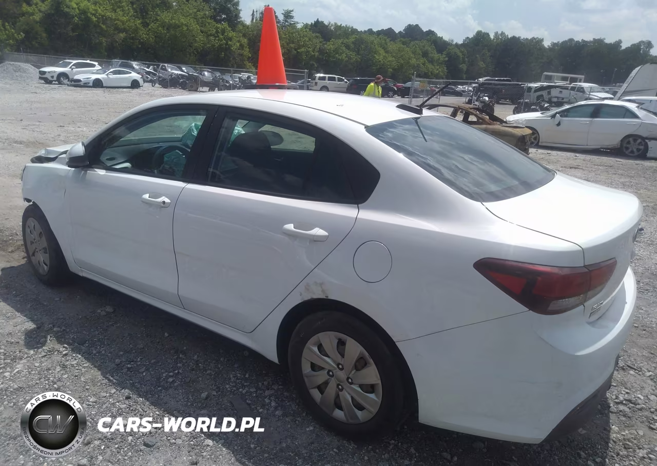 2018 Kia Rio S VIN:3KPA24AB5JE050021 - 3