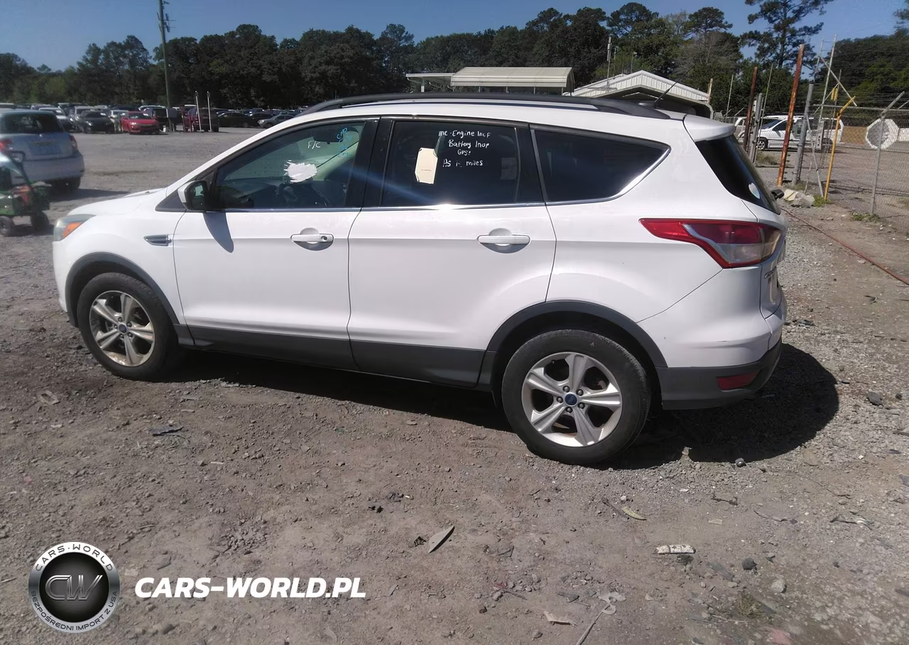 2015 Ford Escape Se VIN:1FMCU9G91FUB70309 - 3