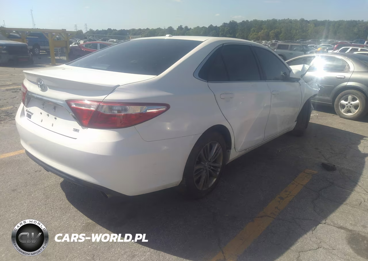 2016 Toyota Camry Se VIN:4T1BF1FK6GU562408 - 4