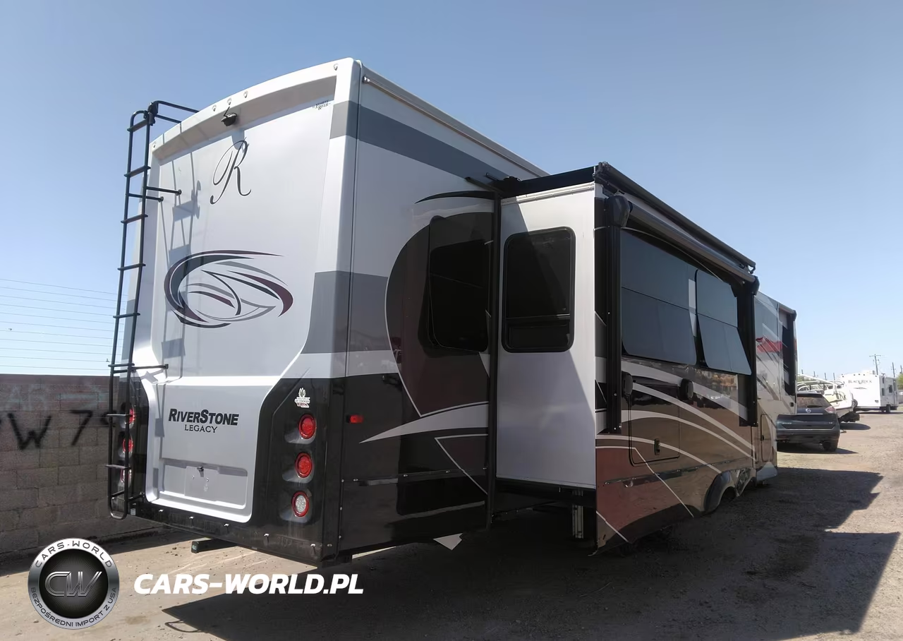 2022 5Th Wheel Other VIN:4X4FRSR29N0002878 - 4