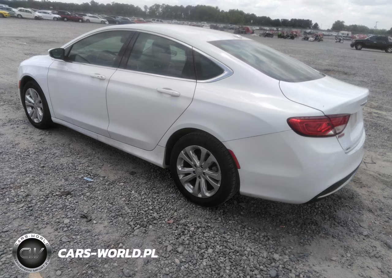 2016 Chrysler 200 Limited VIN:1C3CCCAB2GN159870 - 3