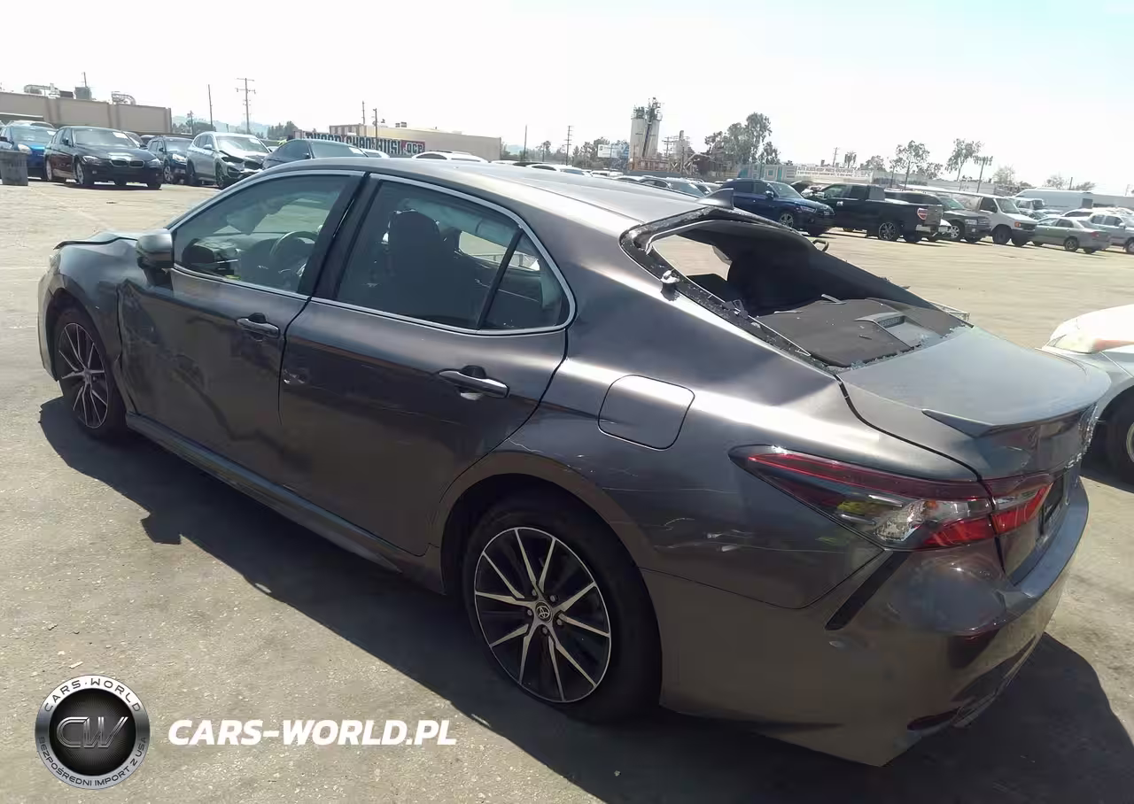 2021 Toyota Camry Se VIN:4T1G11AK1MU545457 - 3
