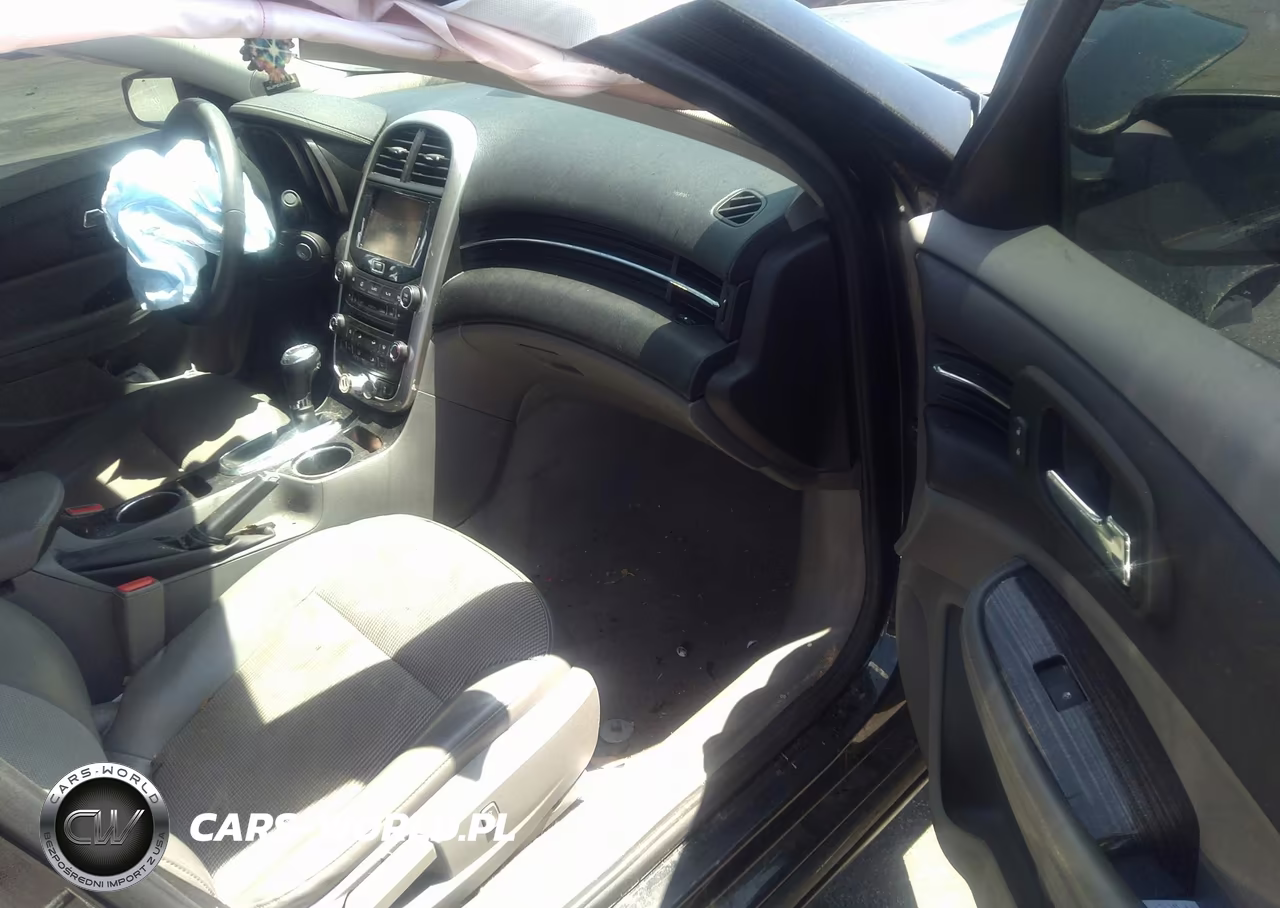 2014 Chevrolet Malibu 1Lt VIN:1G11C5SL5EF110426 - 5