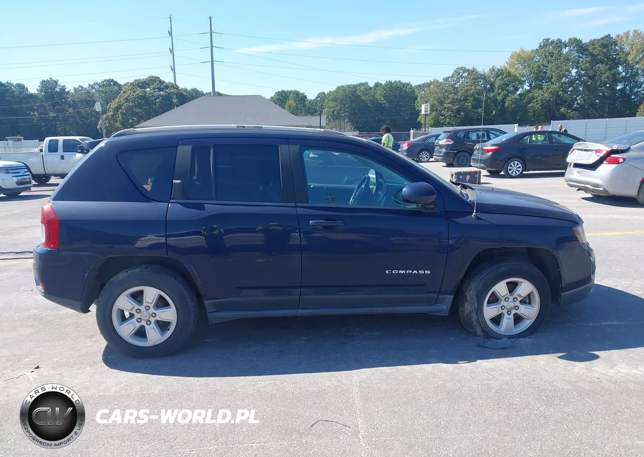 2016 Jeep Compass Latitude VIN:1C4NJCEA5GD769375 - 13