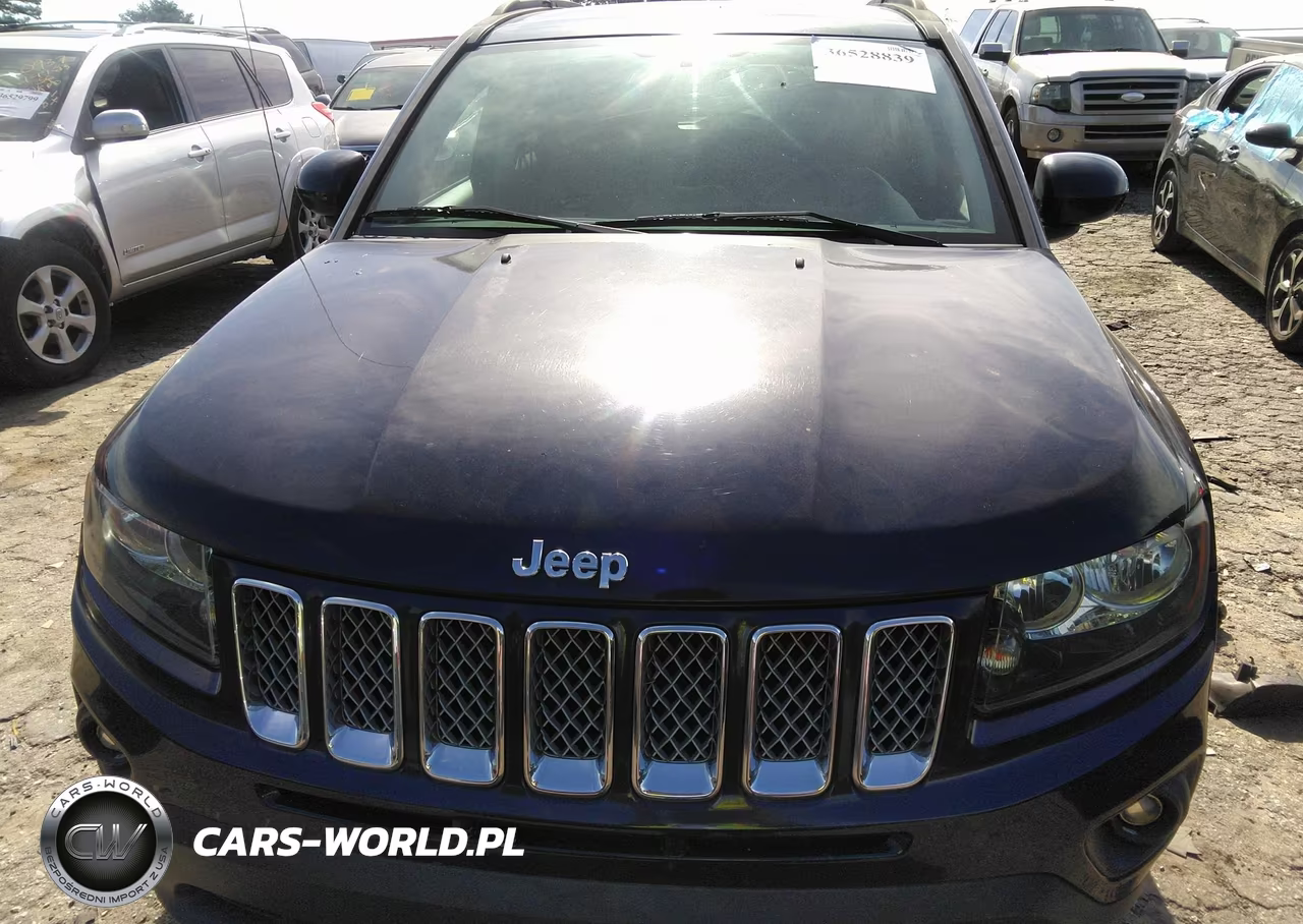 2016 Jeep Compass Latitude VIN:1C4NJCEA5GD769375 - 6