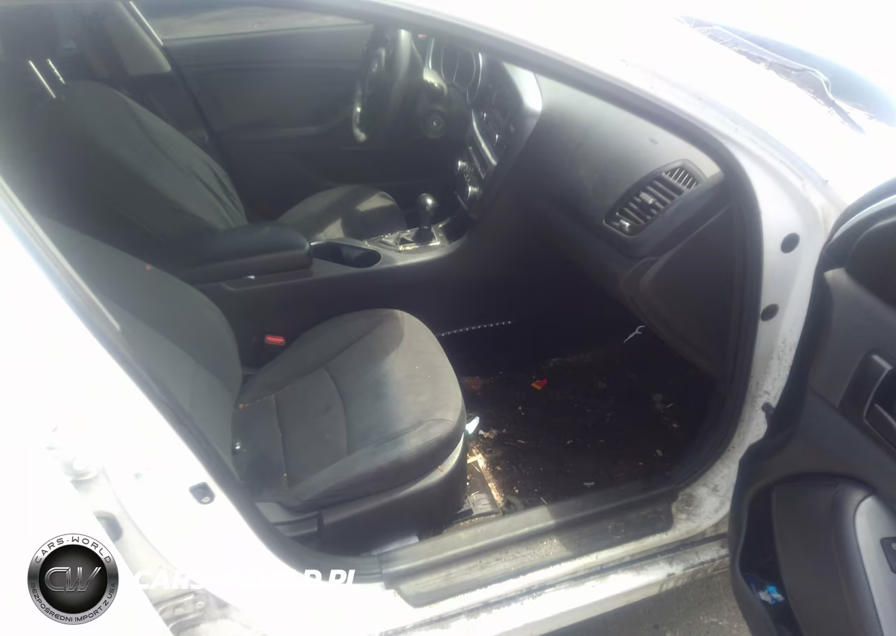 2015 Kia Optima Lx VIN:KNAGM4A71F5635260 - 5