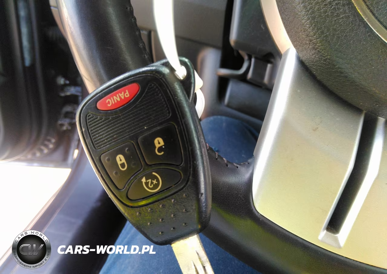 2015 Jeep Compass Latitude VIN:1C4NJDEB0FD258945 - 11