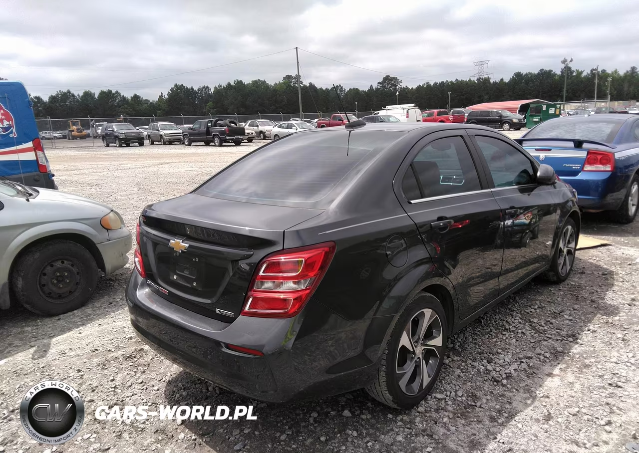2018 Chevrolet Sonic Premier Auto VIN:1G1JF5SBXJ4107168 - 4