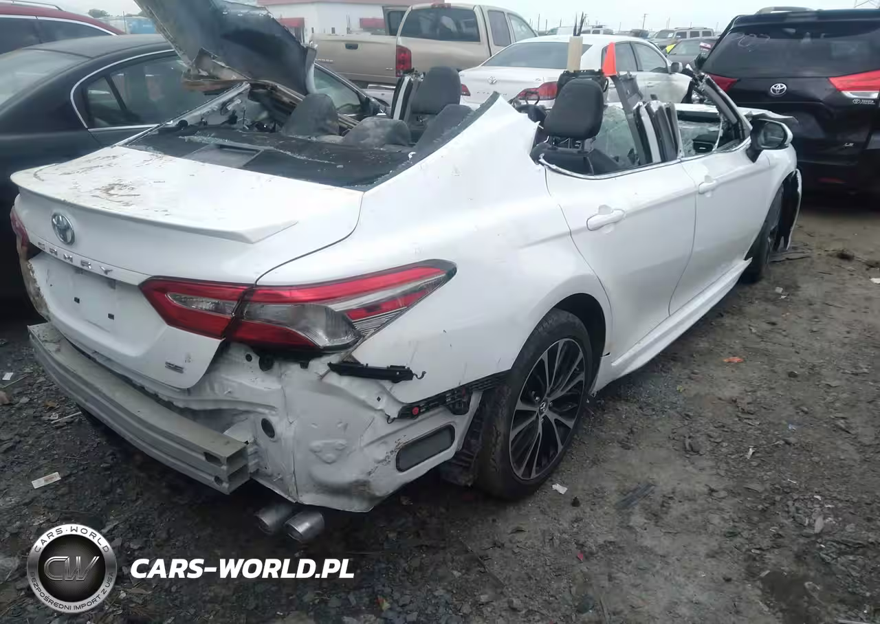 2019 Toyota Camry Se VIN:4T1B11HK4KU758139 - 4